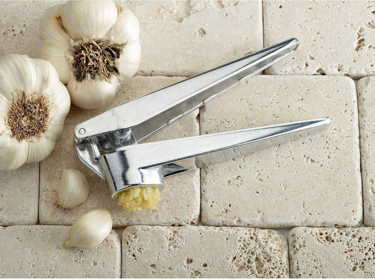Fantes No-Peel, Self Cleaning Garlic Press, 6.25 x 1-Inches, the Italian Market Original since 1906